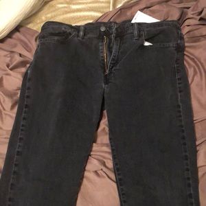 Levi’s 36x34 skinny jeans,black in color